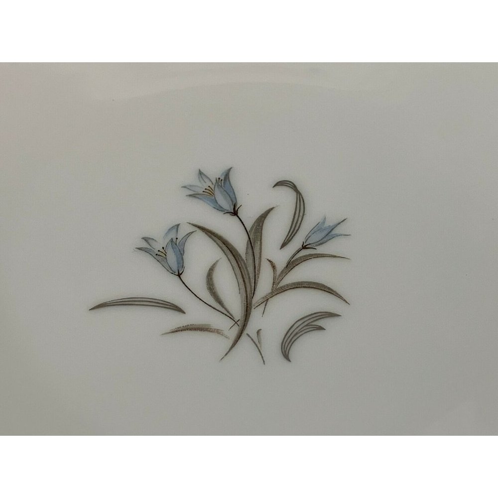 Vintage Noritake Theme 5545 Covered Round Vegetable Bowl - 8.75" Across - Picture 6 of 9